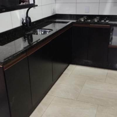 GRANITO VERDE PÉROLA