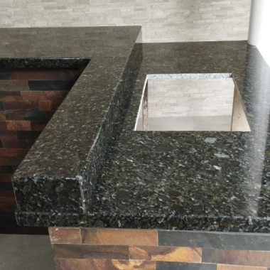 GRANITO VERDE PÉROLA