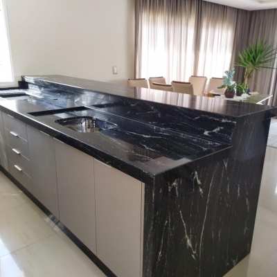 Granito Preto Via Láctea