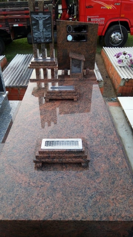 GRANITO CORAL